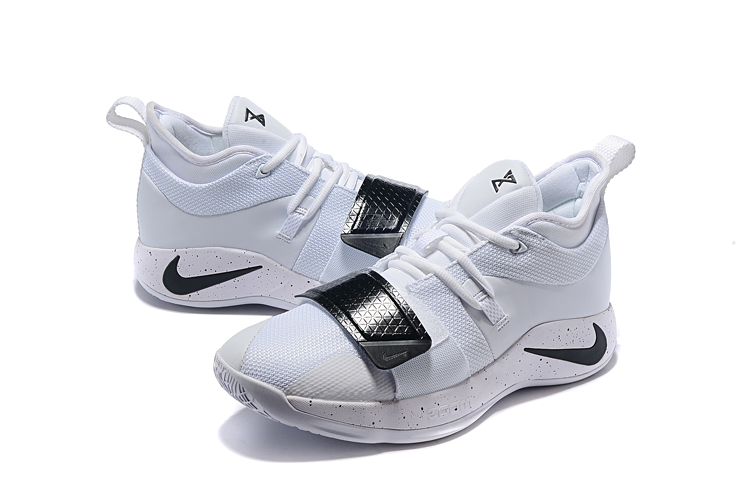 Men Nike PG 2.5 White Black Ponit Shoes